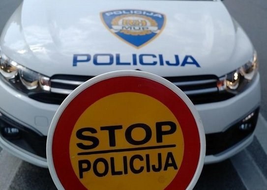 Slika /2021/Stop%20policija.jpg