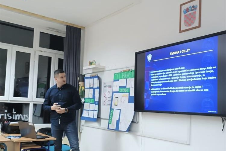 Slika /2023/DJ-PREDAVANJE-14.12..jpg