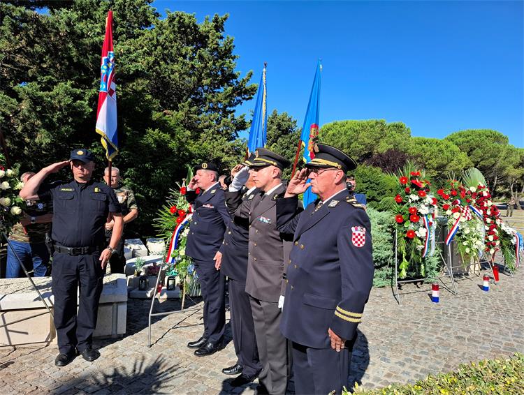 Slika /2025/OLUJA-GLAVNA-1.8..jpg