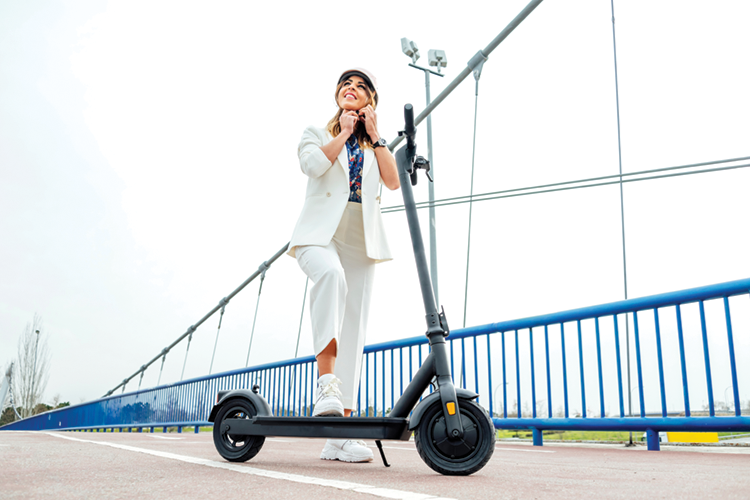 Slika /2025/Romobil%20kaciga-FOTO-8.9..png