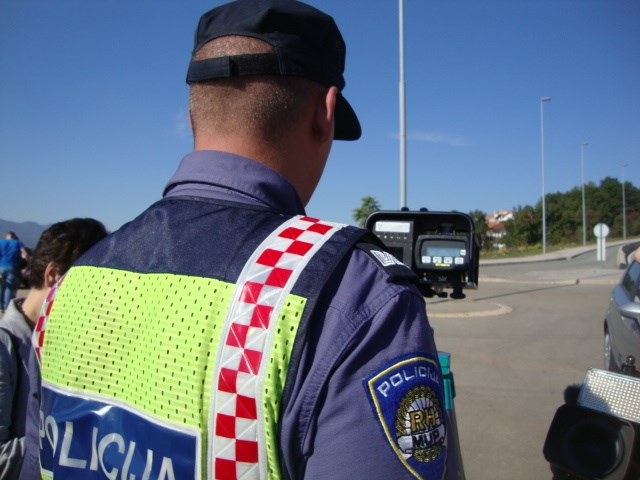 Slika /PROMET/2017/24-VEL-BRZ.JPG