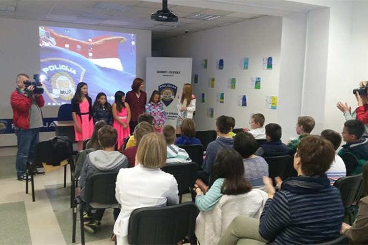 Slika /Prevencija/2016/ROMI-MALA.jpg