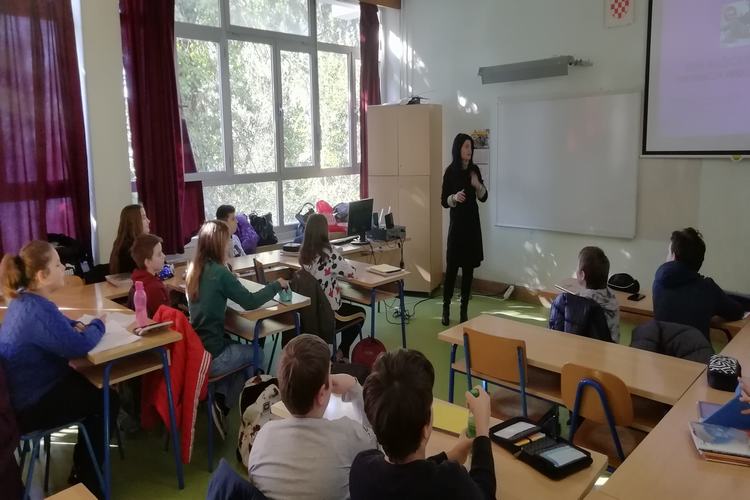 Slika /Prevencija/2020/Pink20%20(3).jpg