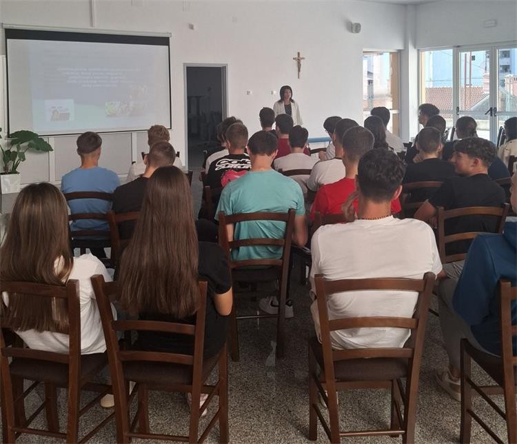 Slika /Prevencija/2025/Cyber-mala.jpg