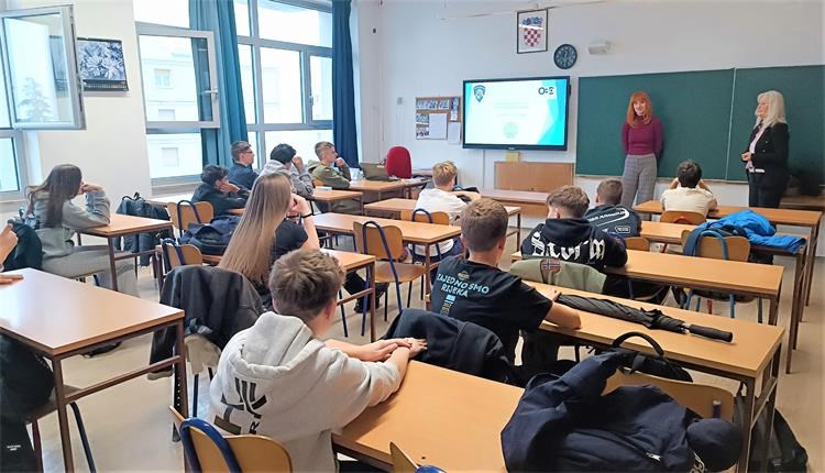 Slika /Prevencija/2025/PREV-RADIONICA-GLAVNA-19.12..jpg