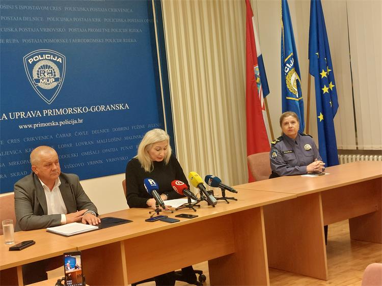 Slika 2023/Press%204.jpg