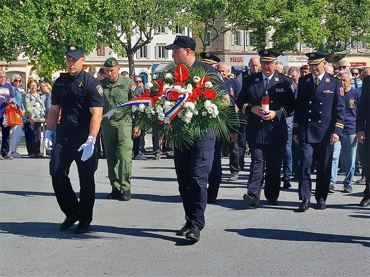 Slika 2024/DD%208.jpg