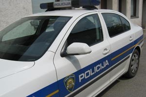 Slika Ilustr/auto_policija.jpg