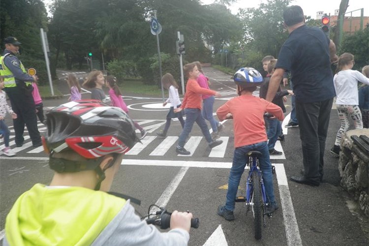 Slika PROMET/2015/PKUP-MALA-.JPG