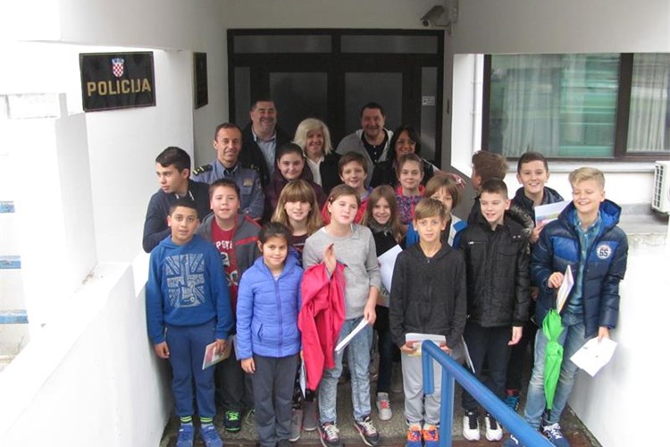 Slika Prevencija/2016/CRK-MALA-25.11..JPG