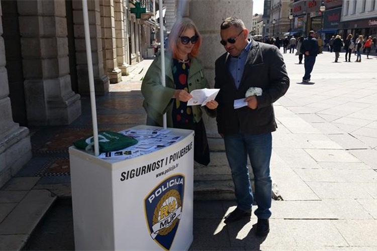 Slika Prevencija/2016/MDO-RIJEKA-SŠ-MALA-16.5..jpg