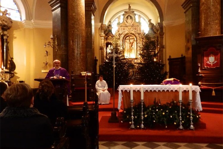 Slika vijesti/2015/MISA-22.12.-MALA.JPG