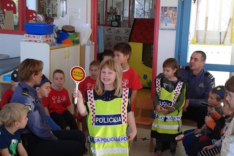 Slika vijesti/2015/VRTIĆ-DRENOVA-6.11..jpg