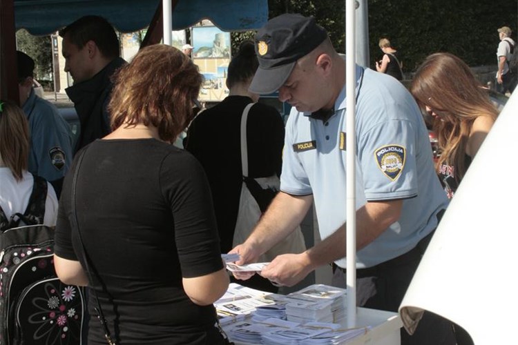 Slika vijesti/2016/DOV-OPT-MALA.JPG