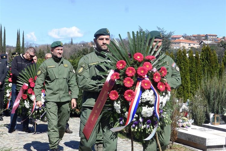 Slika vijesti/2018/SJP-AJKULE-6.4.2018/SJP-MALA.jpg